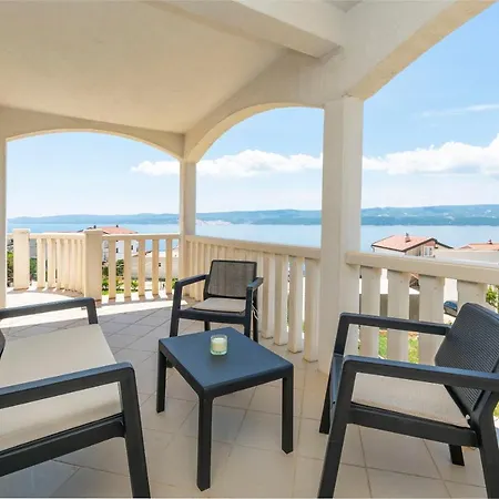 Apartment Peaceful Place Stanici